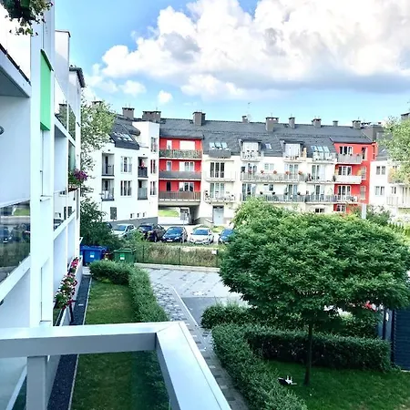 Modern Calm Studio, *