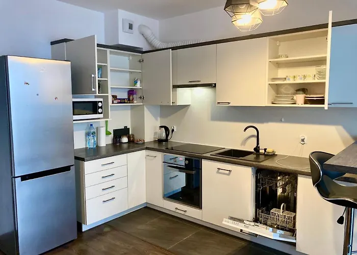 Modern Calm Studio, Apartment