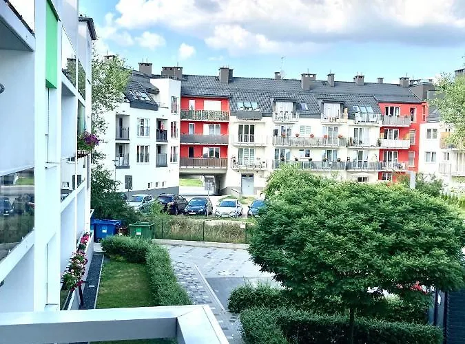 Modern Calm Studio, *