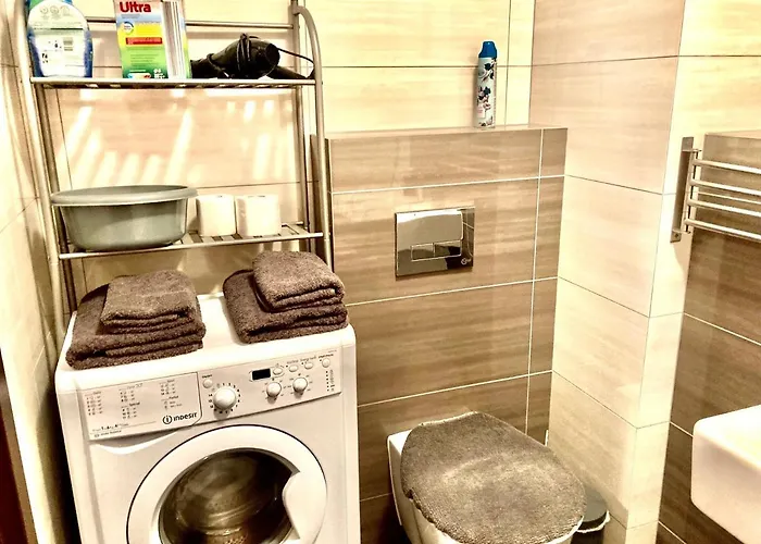 Modern Calm Studio, *